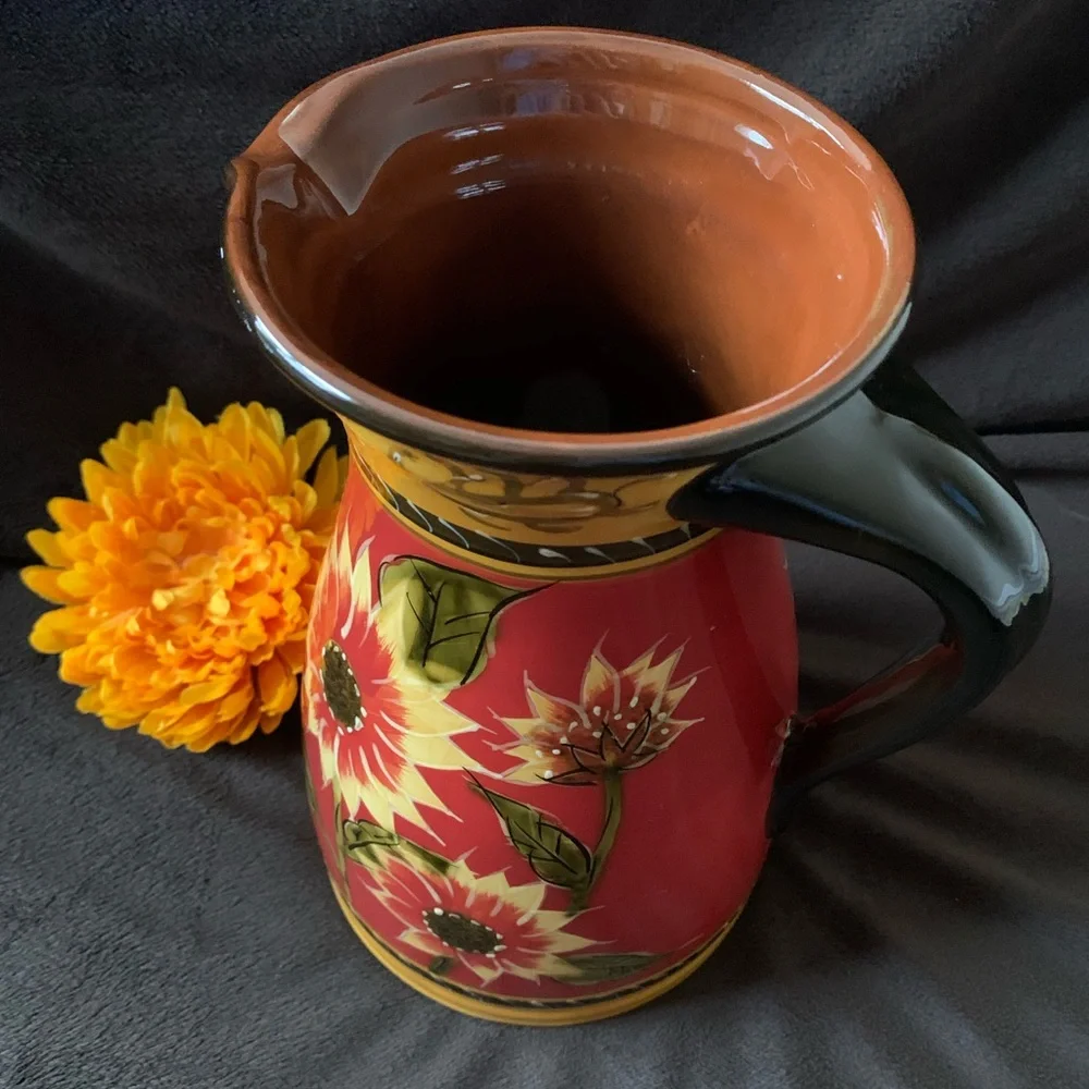 PIER 1 Discontinued terra cotta hand painted Sunflower pitcher VVGUC+++